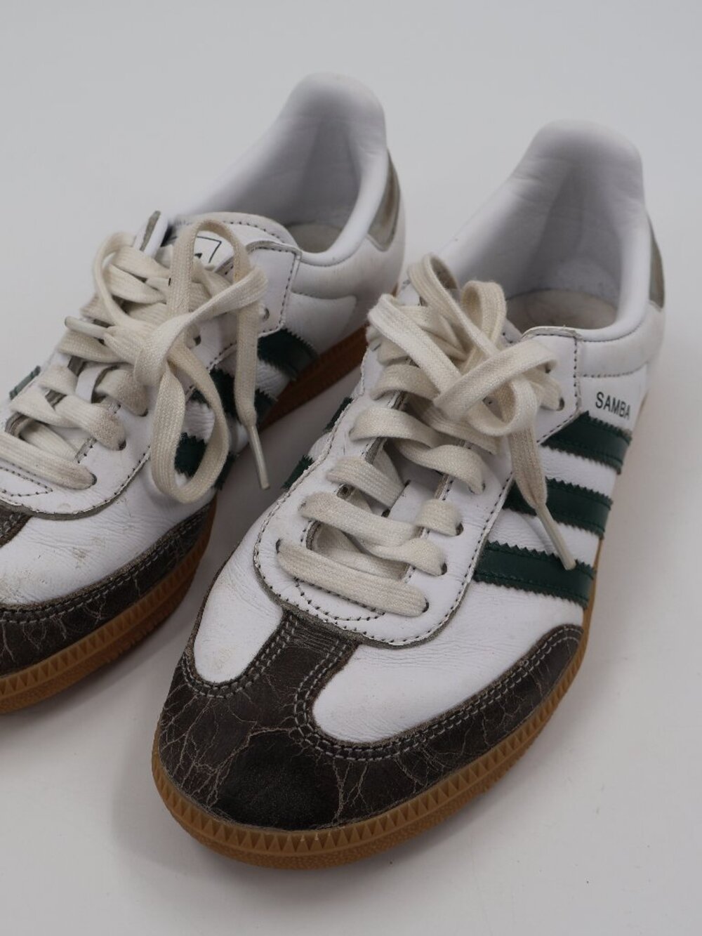 Adidas Samba Sneakers Mens 7.5 White‎ Green Gum Cracked Leather JI2724